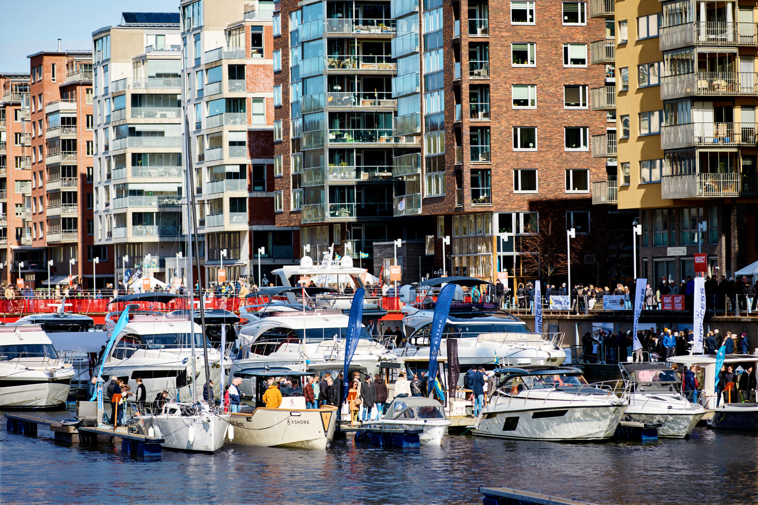 Göteborgs Flytande Båtmässa vid Eriksberg
